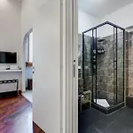 Semesterbostad Domus Tridente - Modern Apartment *