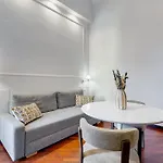 Domus Tridente - Modern Apartment Semesterbostad *